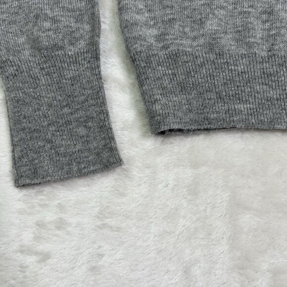 Ophelia Roe Women's Sweater Collar Sz M Cropped  Fine Wool Blend Soft Gray Chick - Picture 5 of 11